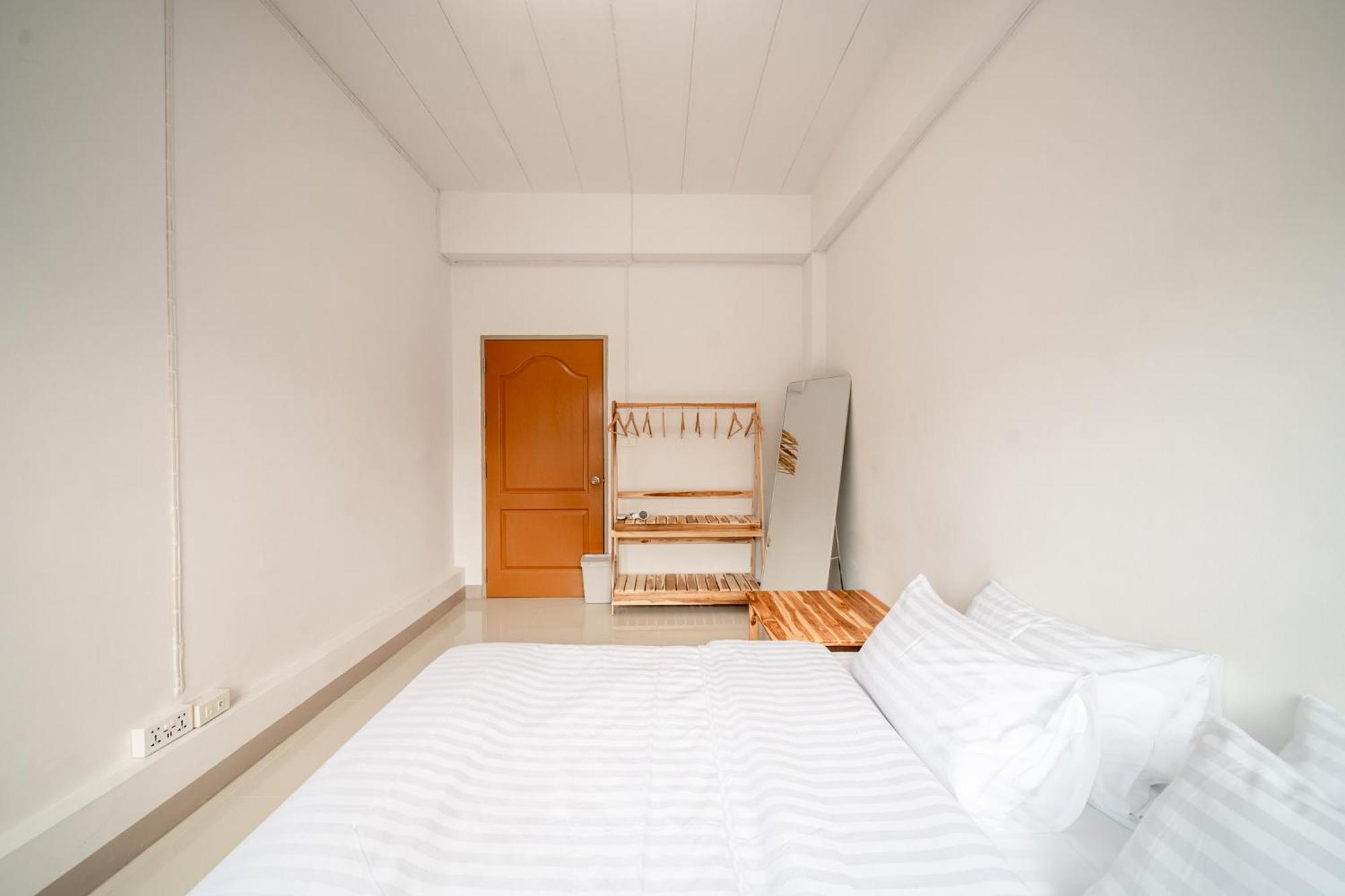 Socialer Coliving & Coworking Space Chiang Mai Eksteriør billede