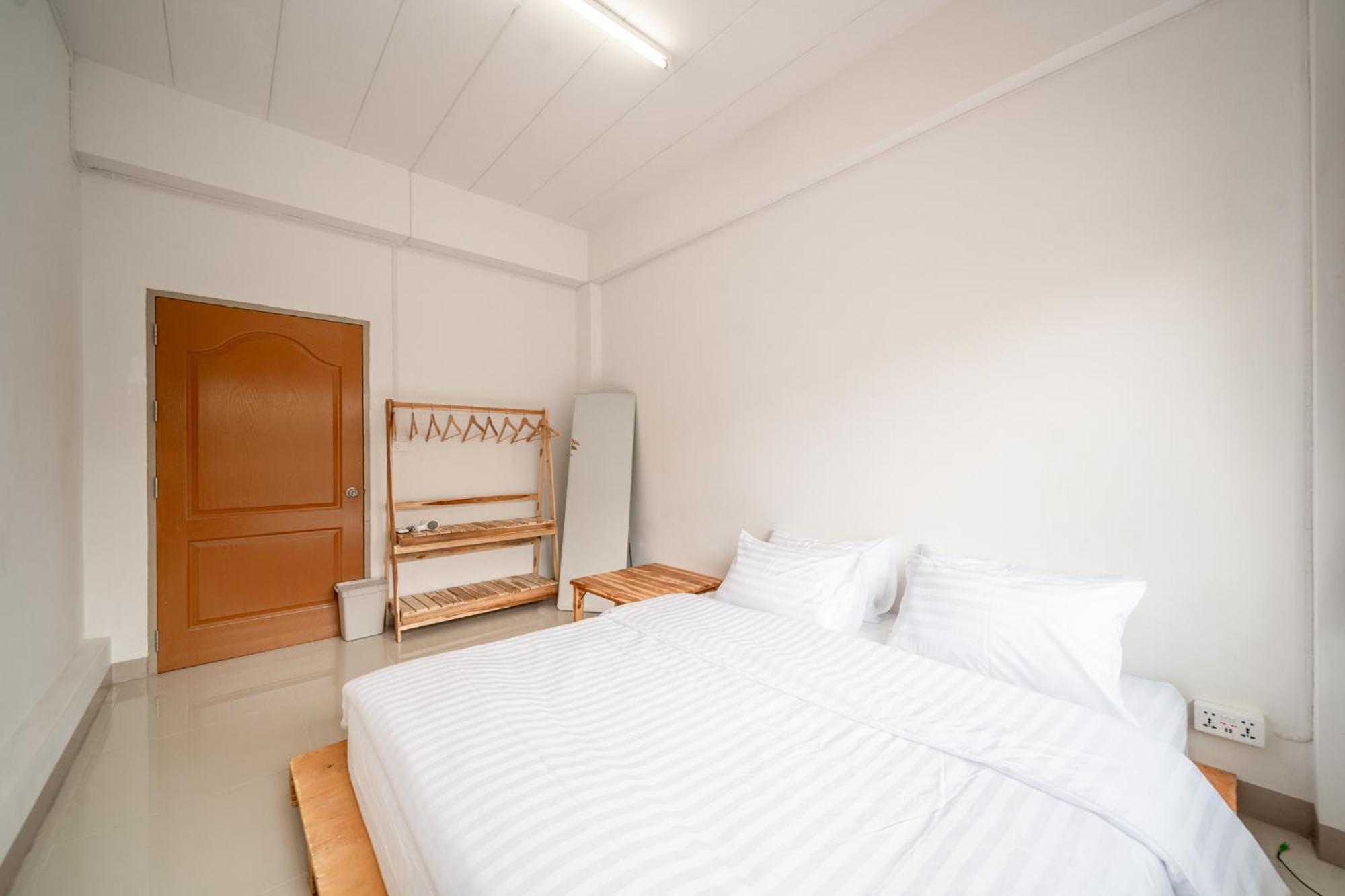Socialer Coliving & Coworking Space Chiang Mai Eksteriør billede